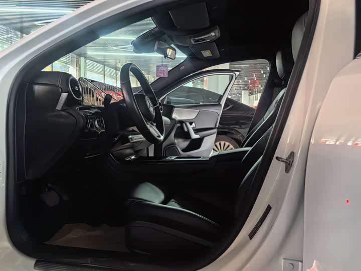 Фото 4 - Mercedes-Benz A-Class