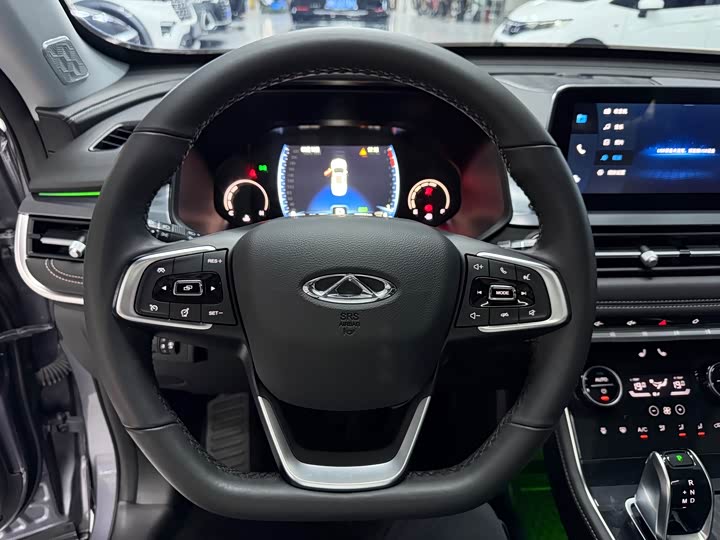 Фото 8 - Chery Tiggo 8