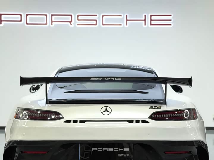 Фото 8 - Mercedes-Benz AMG GT