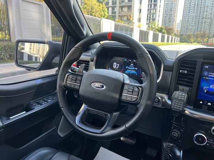 Фото 7 - Ford F-150 Raptor