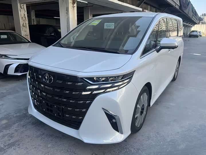 Photo 1 - Toyota Alphard