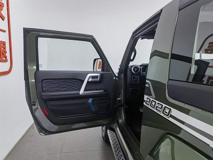 Фото 8 - BAIC Beijing BJ40