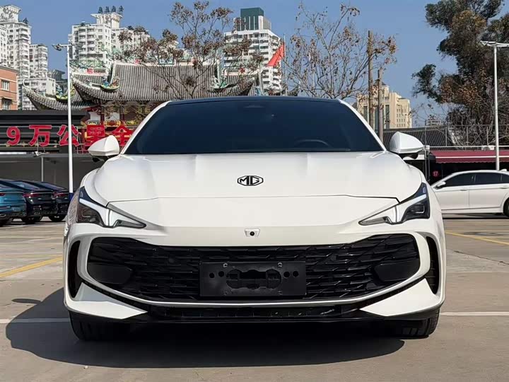 Фото 2 - MG Motor 7