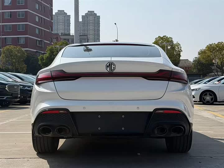 Фото 9 - MG Motor 7