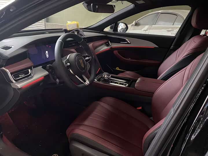 Фото 7 - Hongqi H5