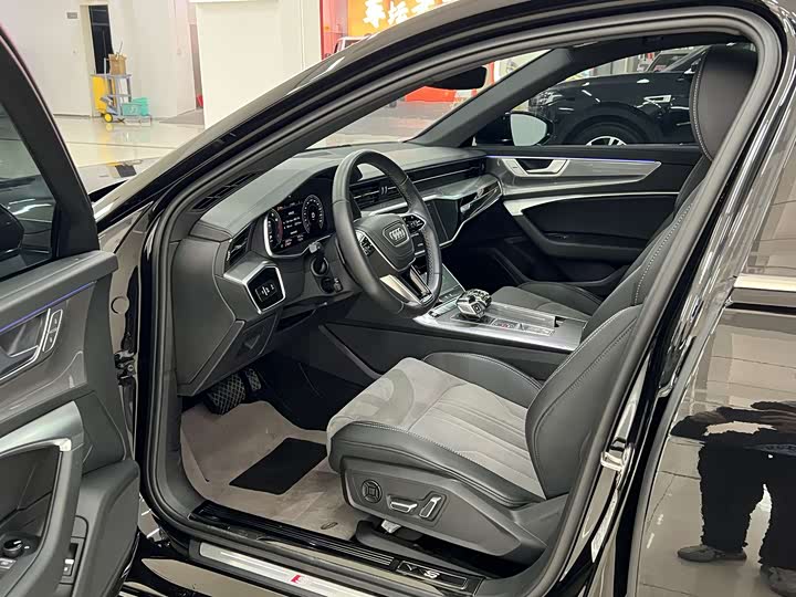Audi A6L 2024 2024款 45 TFSI 臻选动感型