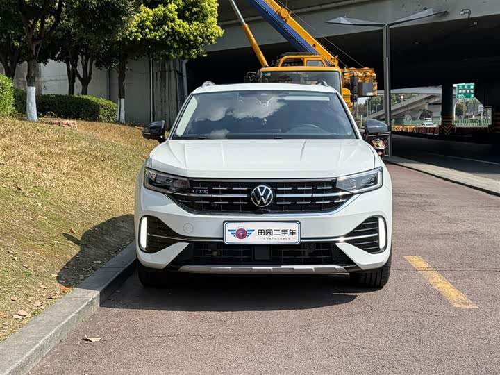 Фото 2 - Volkswagen Tayron GTE Hybrid