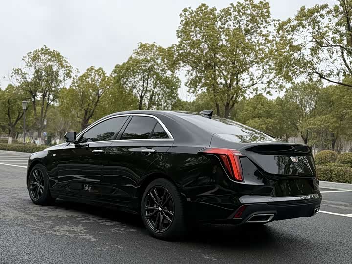 Фото 5 - Cadillac CT4