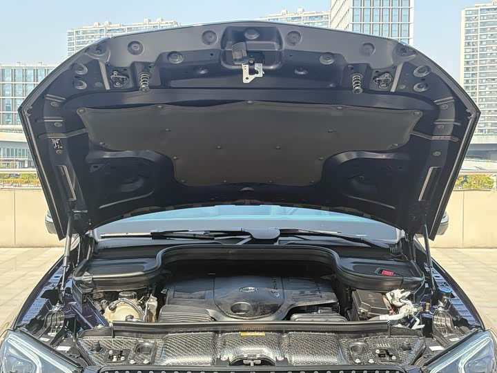 Photo 9 - Mercedes-Benz GLE-Class Coupe