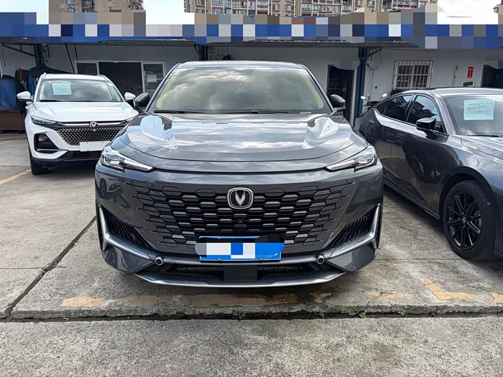 Фото 1 - Changan UNI-K