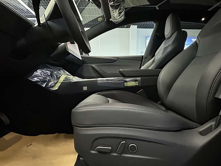 Фото 7 - Tesla Model Y