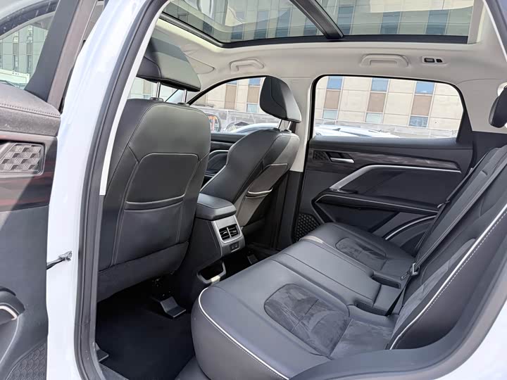 Фото 9 - Haval H6