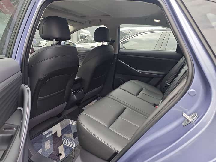 Фото 7 - Nissan N6