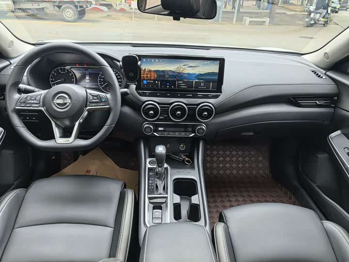 Фото 9 - Nissan Sylphy