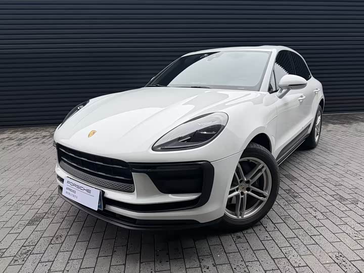 Фото 1 - Porsche Macan