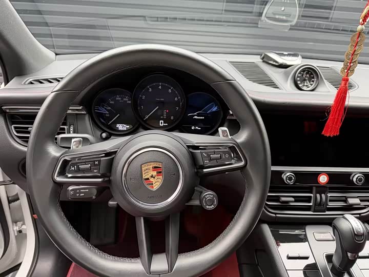 Фото 7 - Porsche Macan