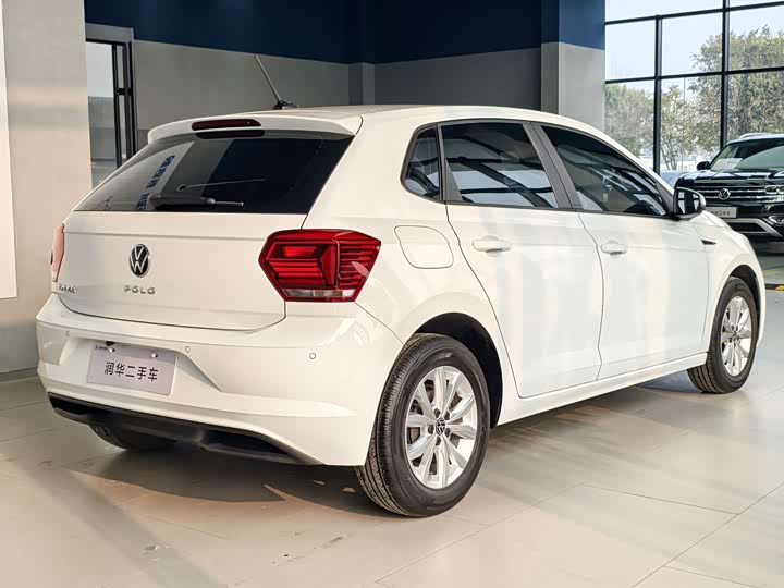 Фото 5 - Volkswagen Polo