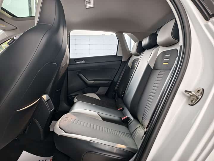 Фото 7 - Volkswagen Polo