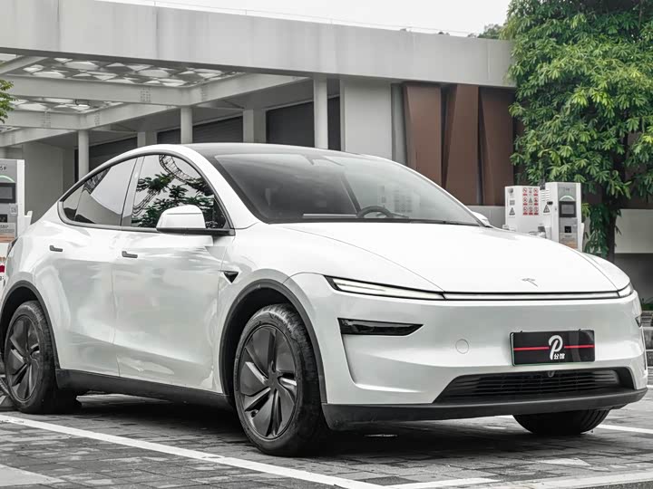 Photo 1 - Tesla Model Y