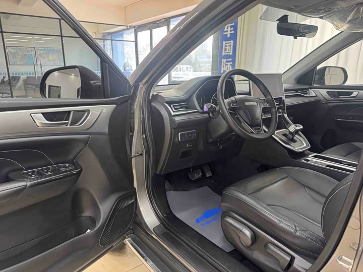 Фото 7 - Haval M6