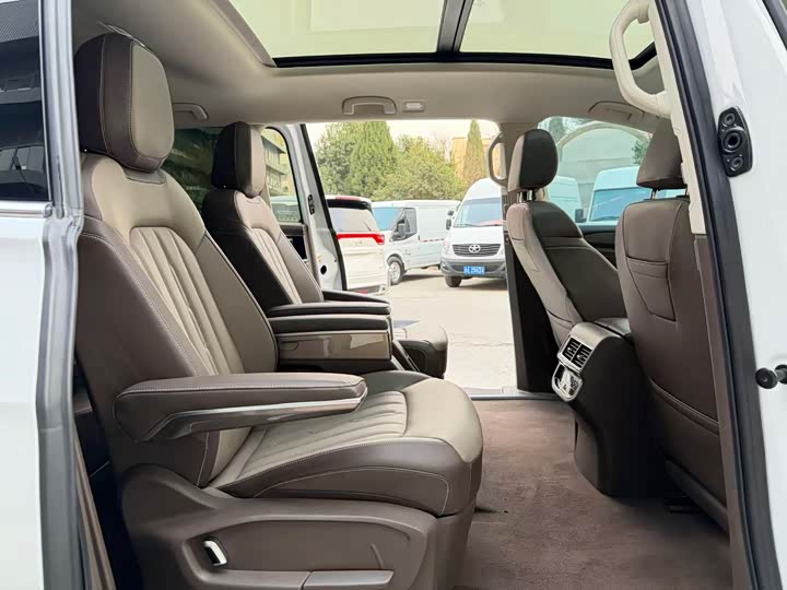 Фото 9 - Volkswagen Viloran