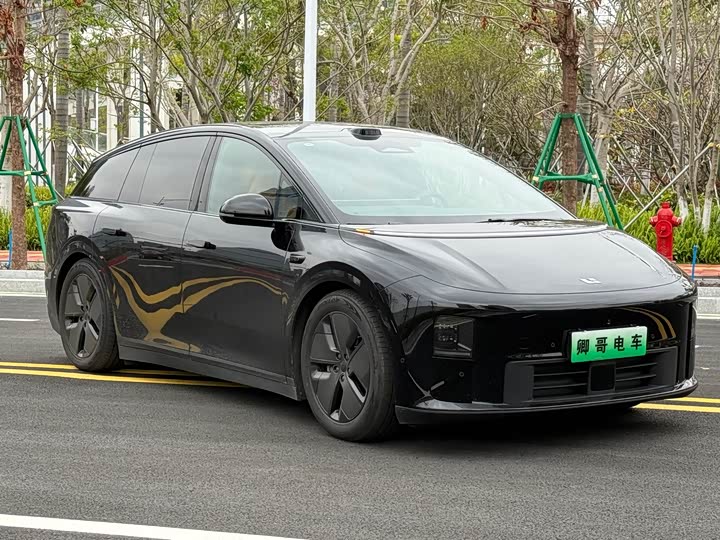 Фото 3 - LiXiang i6