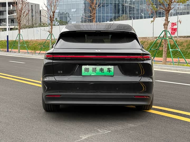 Фото 5 - LiXiang i6