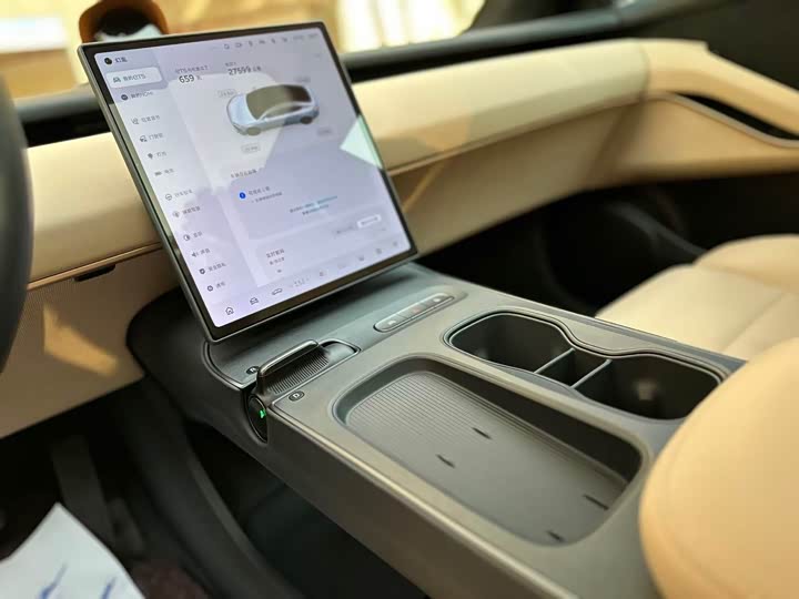 Фото 9 - Nio ET5