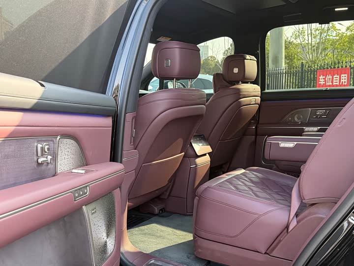 Фото 6 - Nio ES8