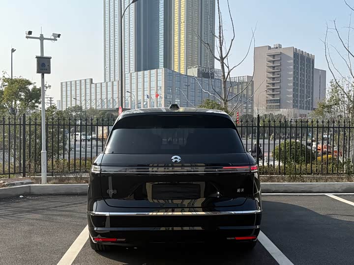 Фото 8 - Nio ES8