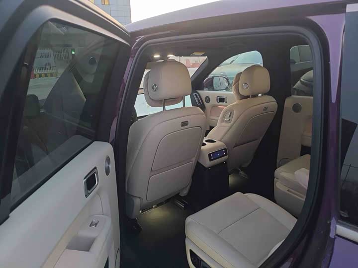 Фото 4 - LiXiang L9