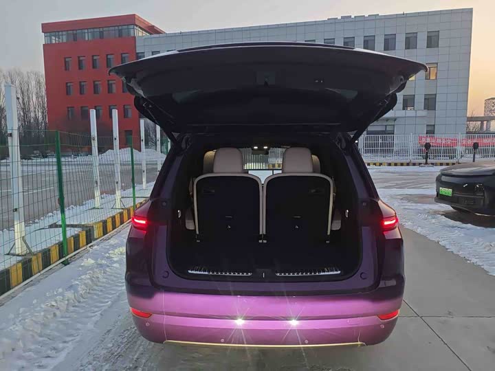 Фото 9 - LiXiang L9