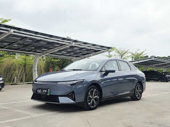 Фото 1 - XPeng P5