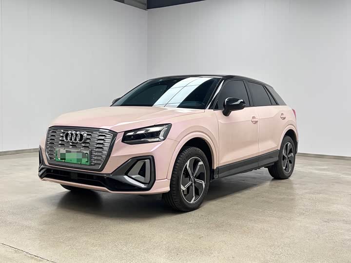 Фото 1 - Audi Q2L e-tron