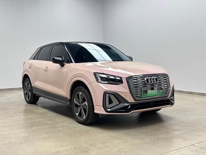 Фото 3 - Audi Q2L e-tron