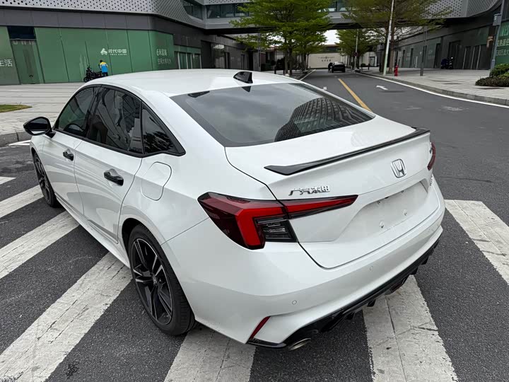 Фото 3 - Honda Integra