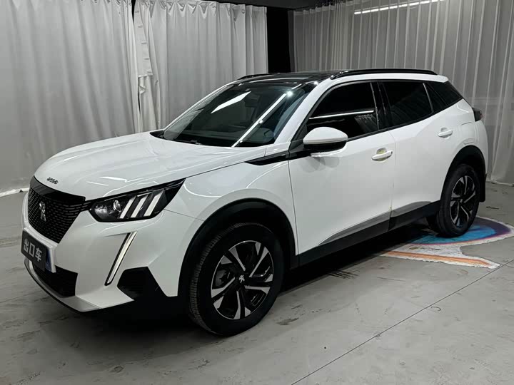 Фото 1 - Peugeot 2008