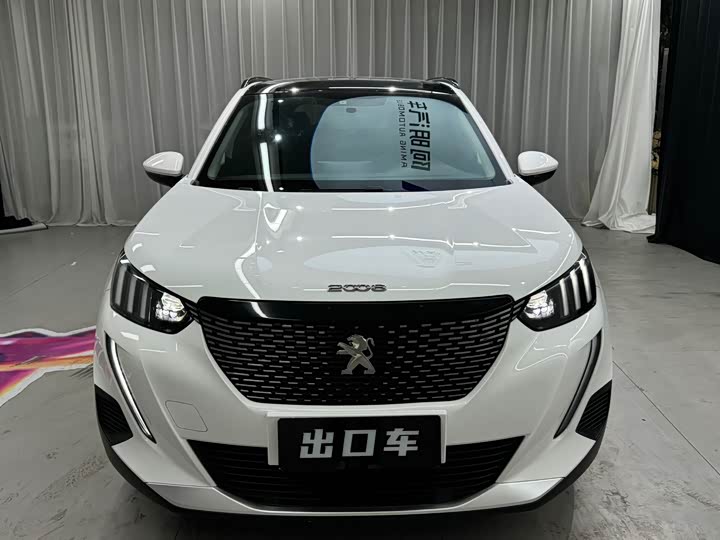 Фото 2 - Peugeot 2008