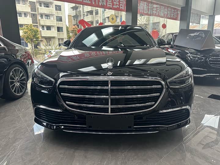 Фото 2 - Mercedes-Benz S-Class