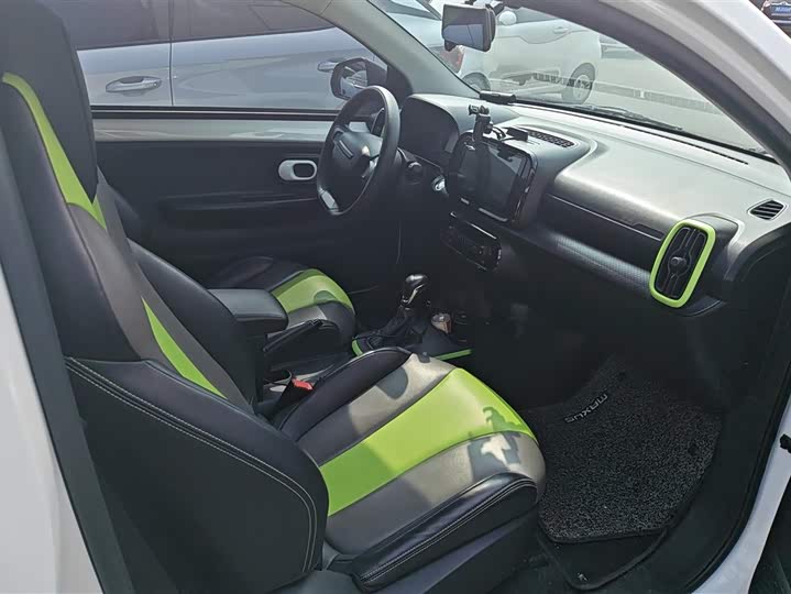 Фото 8 - Roewe Clever