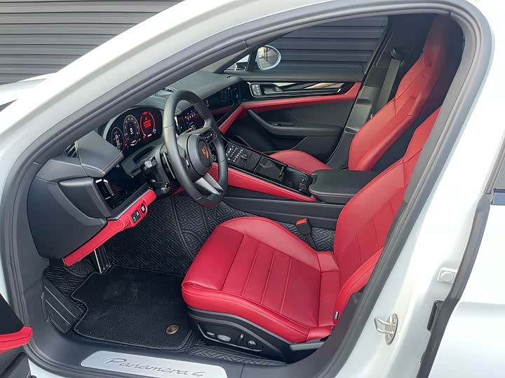 Фото 6 - Porsche Panamera