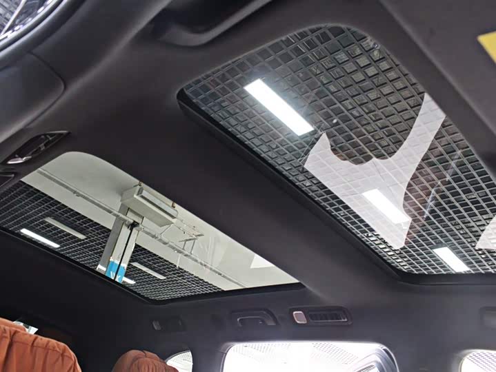 Фото 8 - LiXiang L8