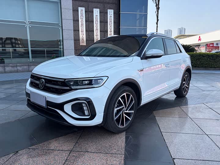 Фото 1 - Volkswagen T-Roc