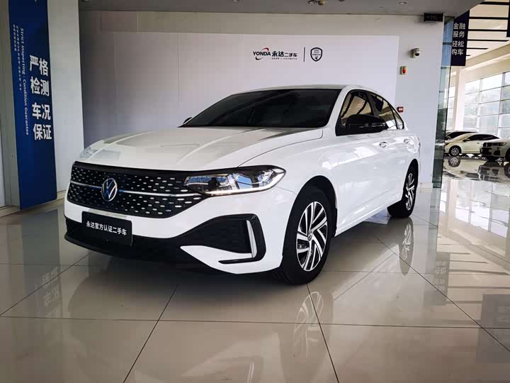 Фото 2 - Volkswagen Lavida