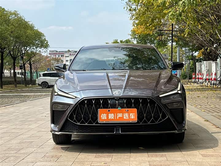 Фото 3 - MG Motor 5 Scorpio