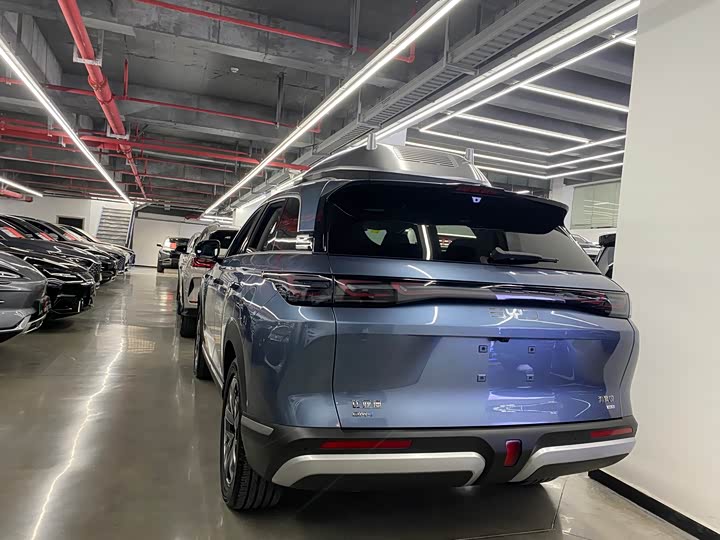 Фото 3 - BYD Sea Lion 07 DM-i Hybrid