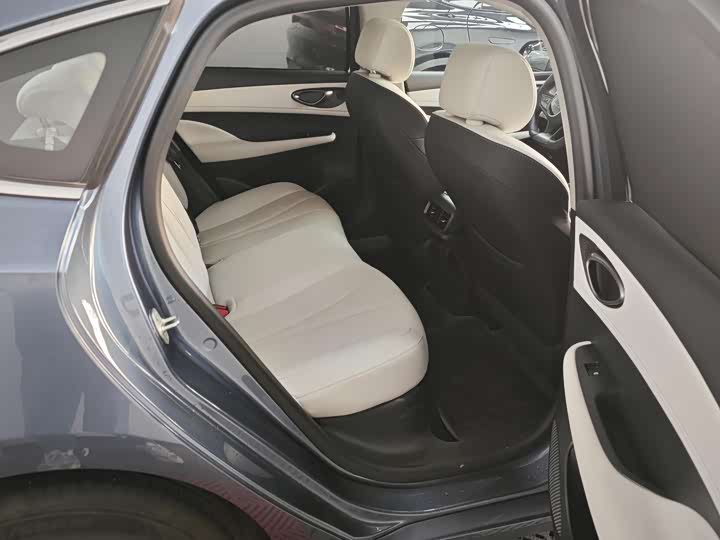 Фото 8 - BYD Seal 05 DM-i Hybrid