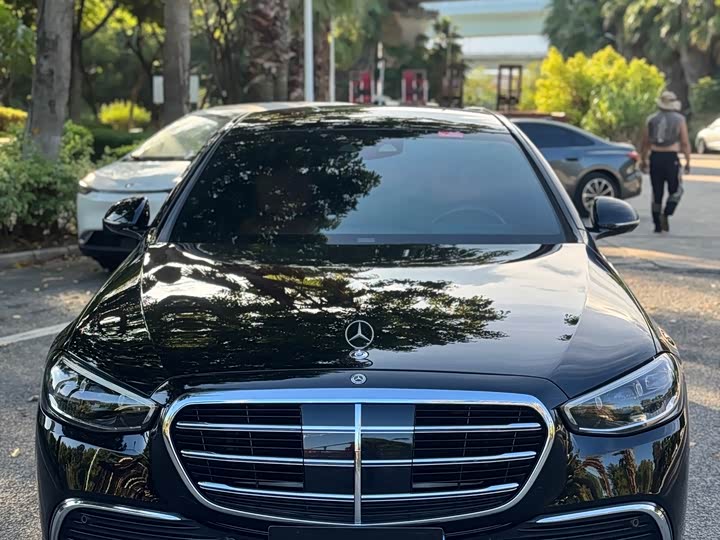 Фото 2 - Mercedes-Benz S-Class