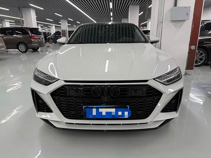 Фото 2 - Audi A7