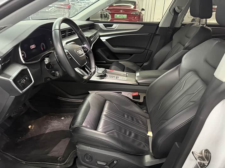 Фото 4 - Audi A7